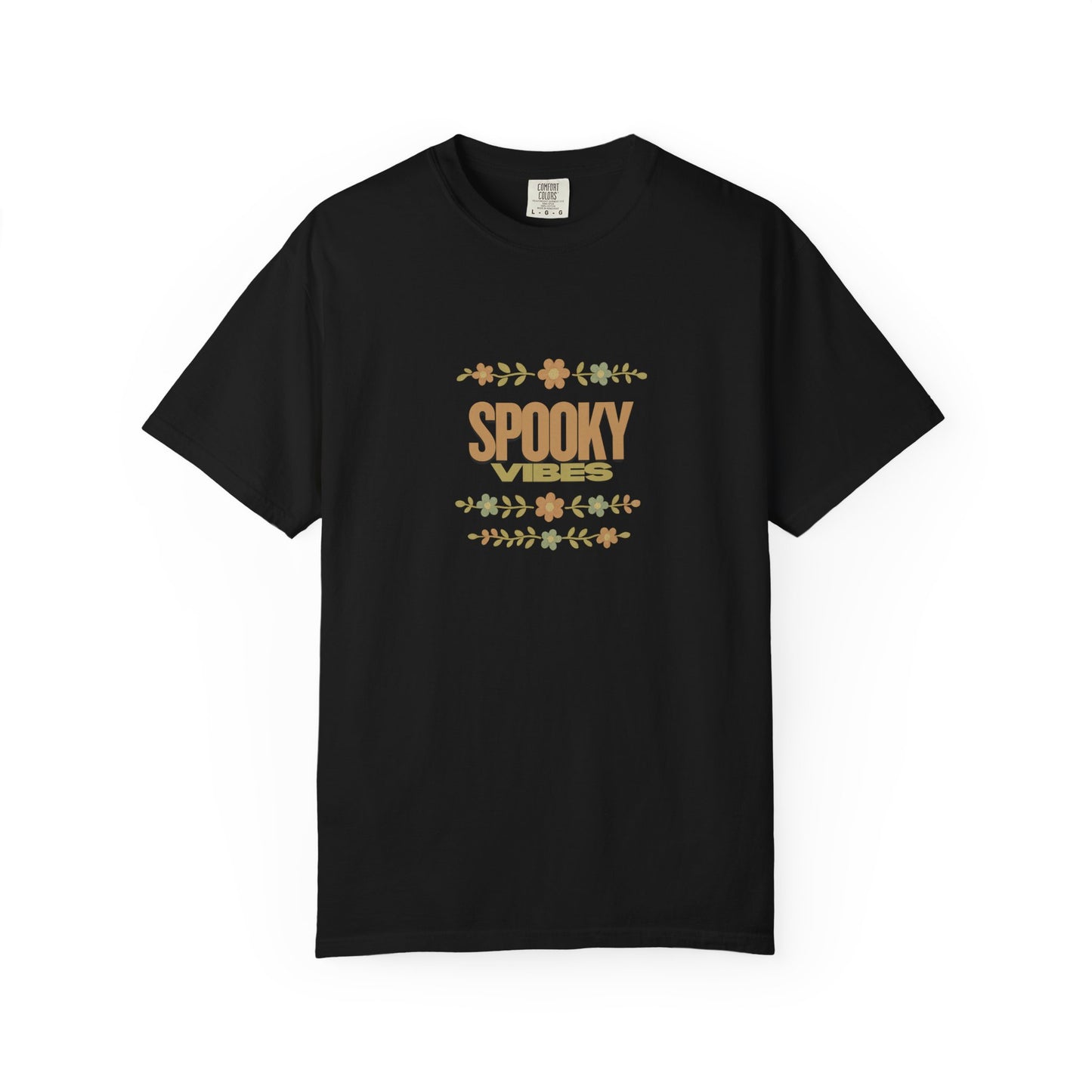 Spooky Vibes, Vintage Floral Halloween Design, Halloween Shirt, Casual Wear, Gift for Fall Celebrations, Halloween Lover Tee